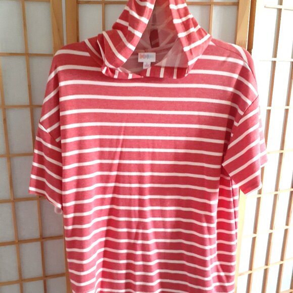 LULAROE FRANKIE HOODIE SHORT SLEEVE TOP HEATHERED RED/WHITE-WOMENS SIZE S 6-8 - Picture 1 of 5